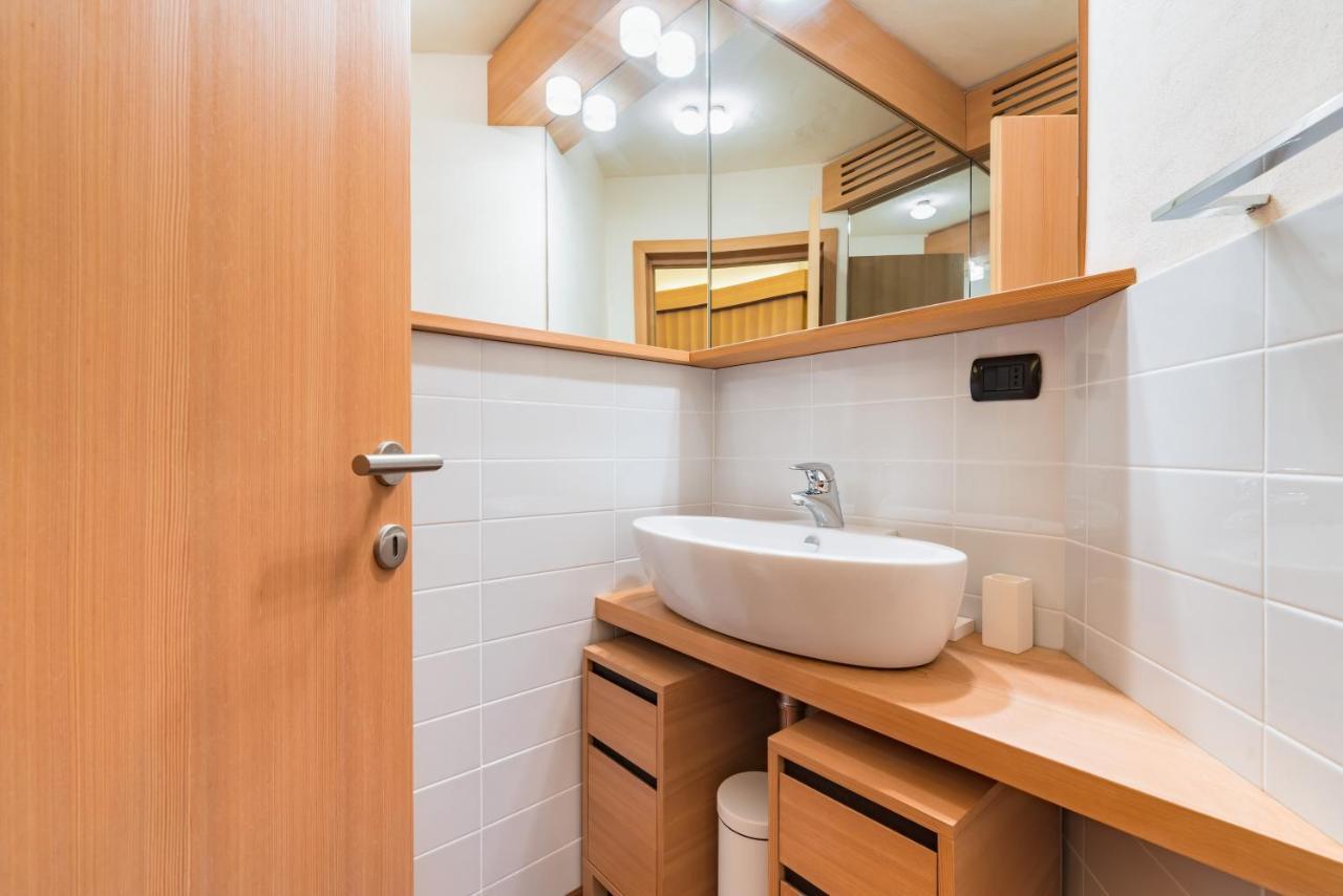 Terrazza Su Sestriere Lux Apartment ภายนอก รูปภาพ